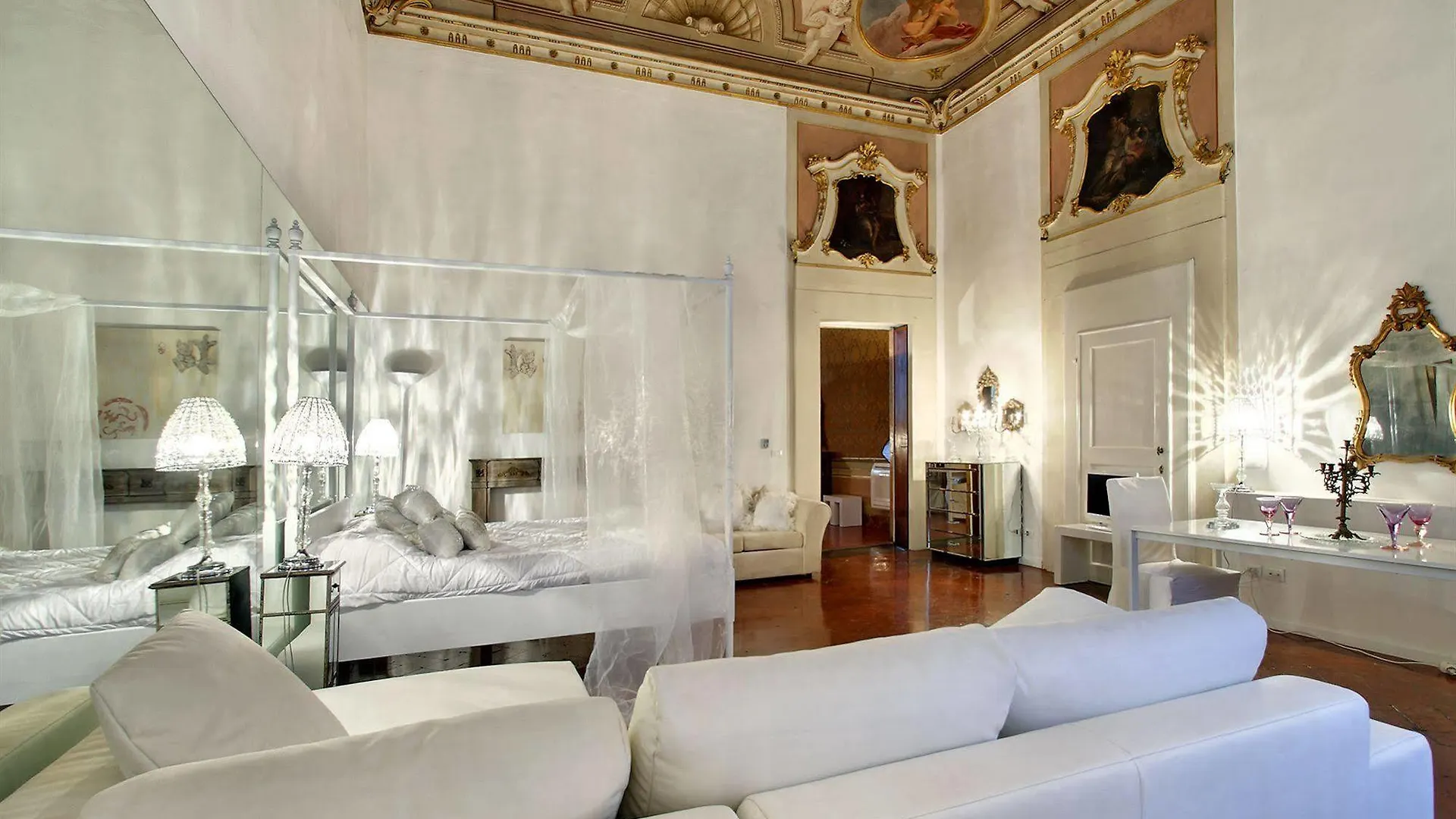 Palazzo Tolomei - Residenza D'Epoca Florence 3*,  Italy